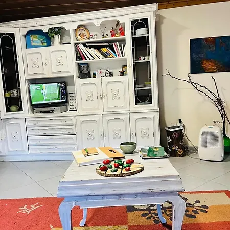 Σπίτι διακοπών Cozy House Near Lobios, 92 M², Nature Lobios